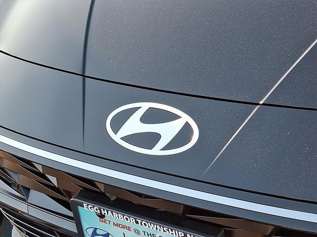 new 2025 Hyundai Elantra car, priced at $27,230