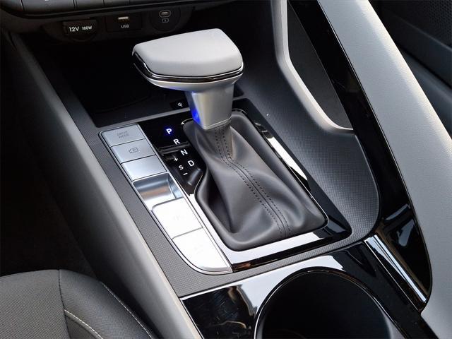 new 2025 Hyundai Elantra car, priced at $27,240