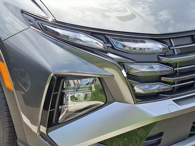 new 2025 Hyundai TUCSON Hybrid car, priced at $37,915