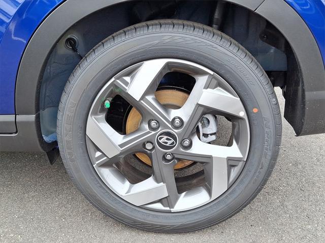 new 2025 Hyundai Venue car, priced at $25,425