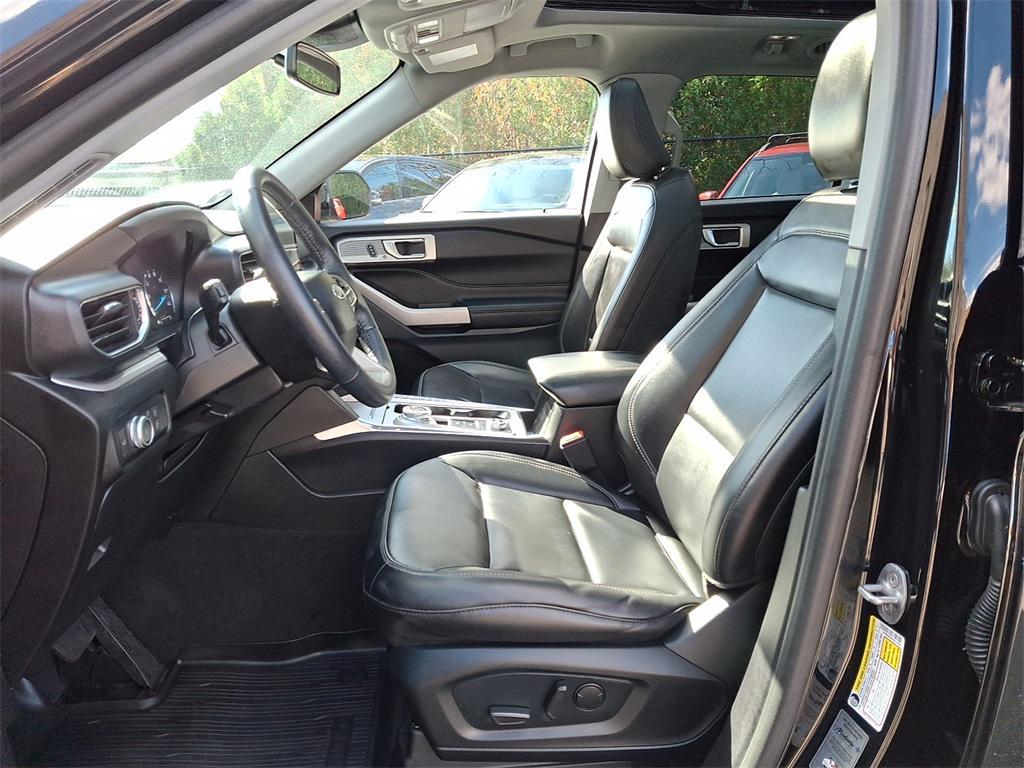 used 2022 Ford Explorer car, priced at $27,925