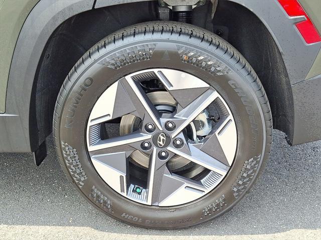 new 2025 Hyundai Tucson car, priced at $34,150