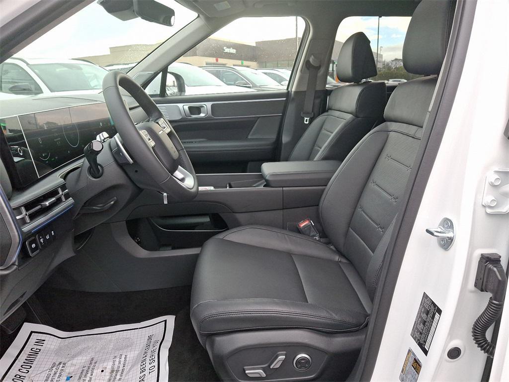 new 2025 Hyundai Santa Fe car, priced at $48,635
