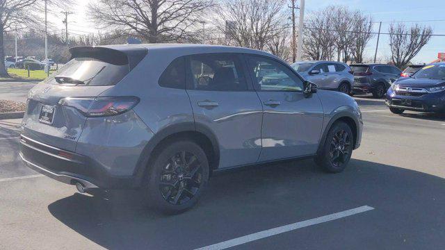 new 2025 Honda HR-V car, priced at $29,305