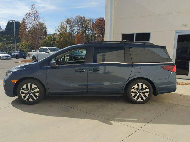 new 2026 Honda Odyssey car, priced at $44,290