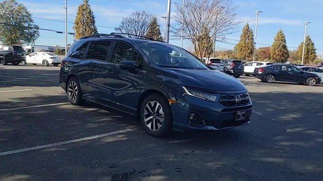 new 2026 Honda Odyssey car, priced at $44,290