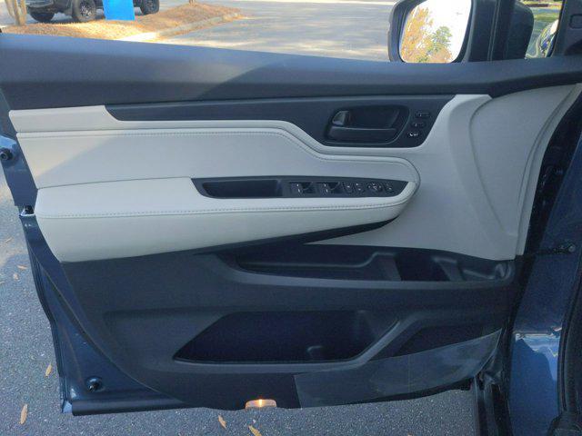 new 2026 Honda Odyssey car, priced at $44,290