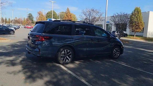 new 2026 Honda Odyssey car, priced at $44,290