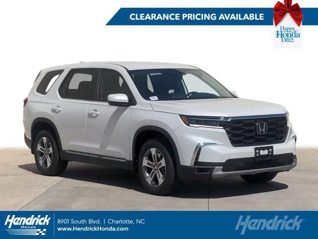new 2025 Honda Pilot car, priced at $48,280