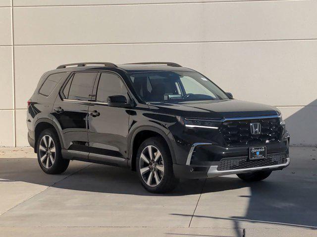 new 2025 Honda Pilot car, priced at $48,950