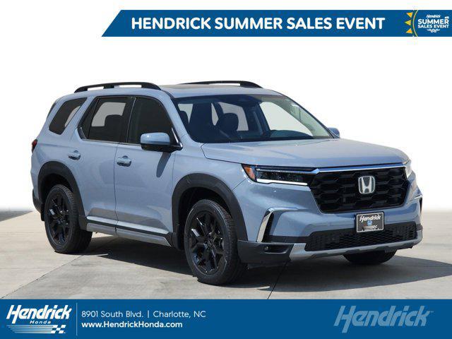 new 2025 Honda Pilot car, priced at $54,255