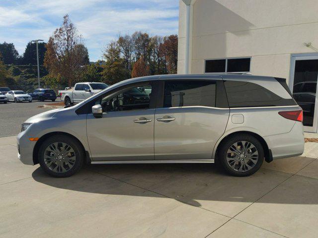 new 2026 Honda Odyssey car, priced at $48,990