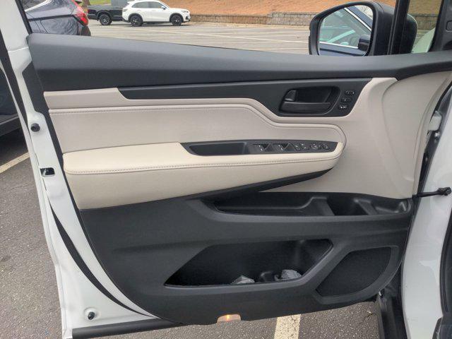 new 2026 Honda Odyssey car, priced at $45,110