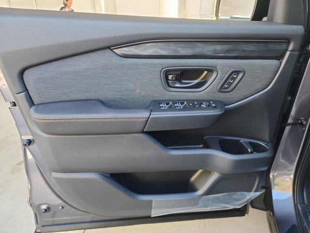 new 2026 Honda Passport car, priced at $50,250