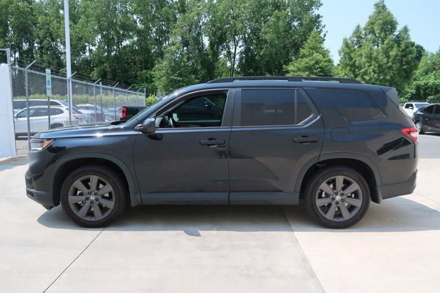 used 2025 Honda Pilot car, priced at $38,995