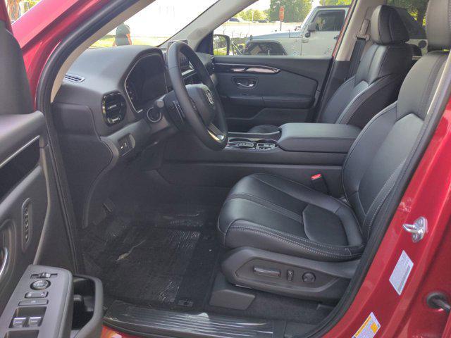 new 2025 Honda Pilot car, priced at $46,180