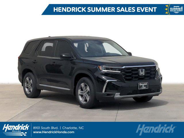 new 2025 Honda Pilot car, priced at $44,950