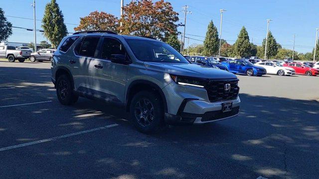 new 2025 Honda Pilot car, priced at $50,495