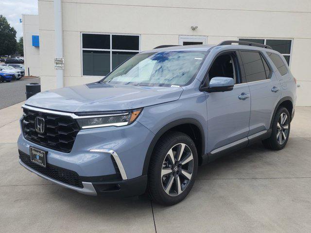 new 2025 Honda Pilot car, priced at $55,030