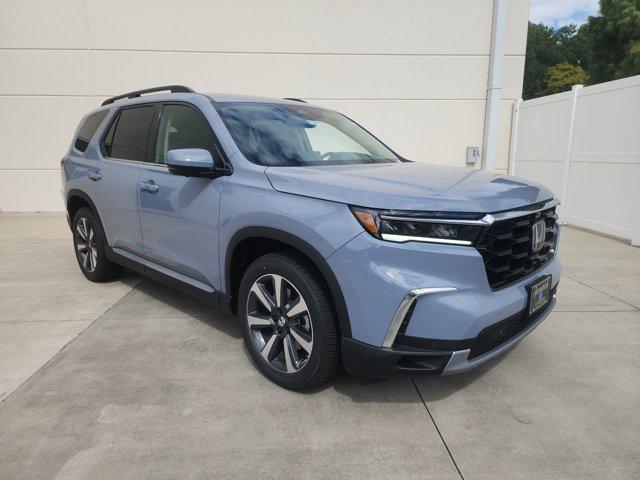 new 2025 Honda Pilot car, priced at $55,030