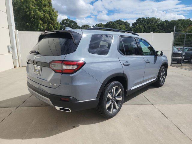 new 2025 Honda Pilot car, priced at $55,030