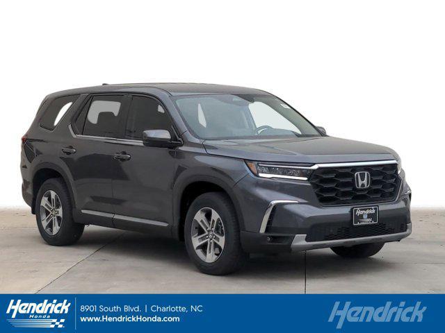 new 2025 Honda Pilot car, priced at $44,995