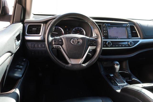 used 2015 Toyota Highlander car, priced at $18,995