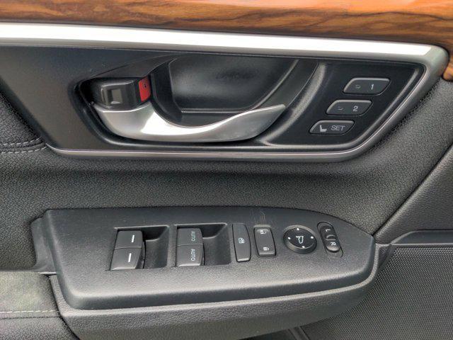 used 2022 Honda CR-V Hybrid car, priced at $26,995