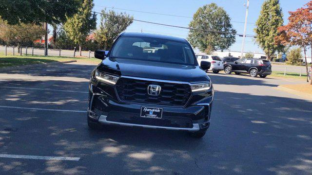 new 2025 Honda Pilot car, priced at $44,895