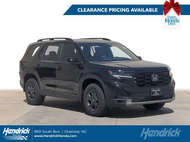 new 2025 Honda Pilot car, priced at $50,895