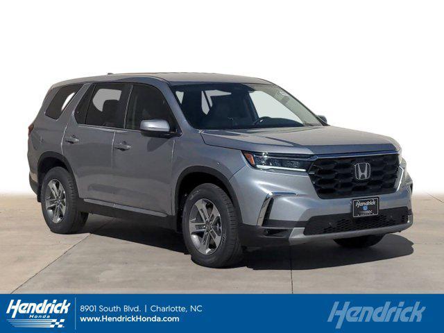 new 2025 Honda Pilot car, priced at $47,050