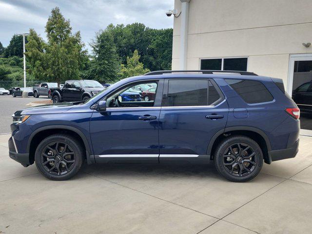 new 2025 Honda Pilot car, priced at $50,850