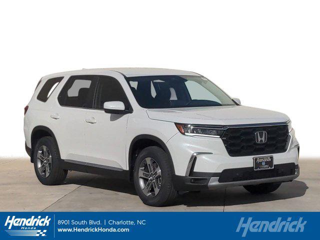 new 2025 Honda Pilot car, priced at $46,830