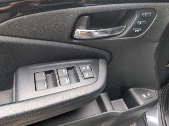 used 2020 Honda Pilot car, priced at $29,995