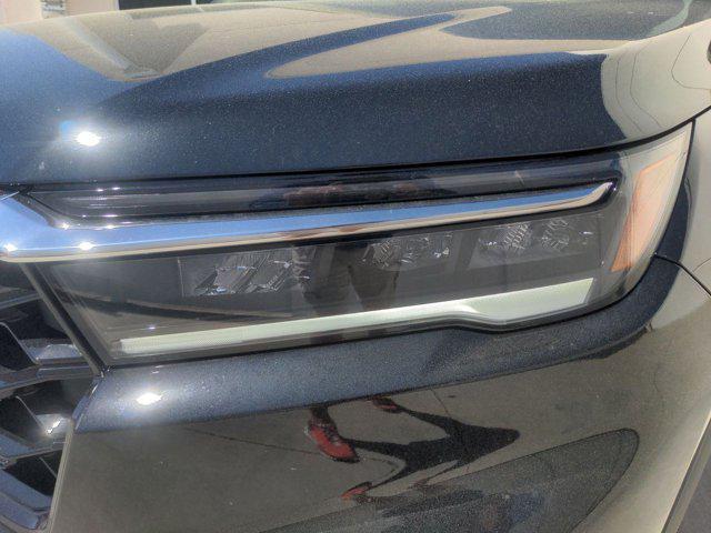 new 2025 Honda Pilot car, priced at $54,575