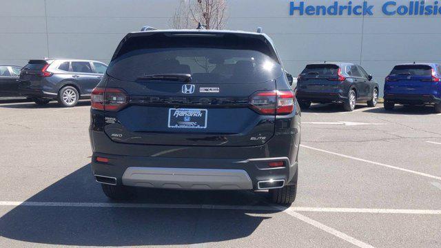 new 2025 Honda Pilot car, priced at $54,575