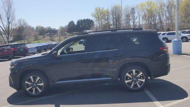 new 2025 Honda Pilot car, priced at $54,575
