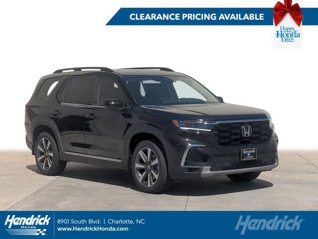 new 2025 Honda Pilot car, priced at $54,575