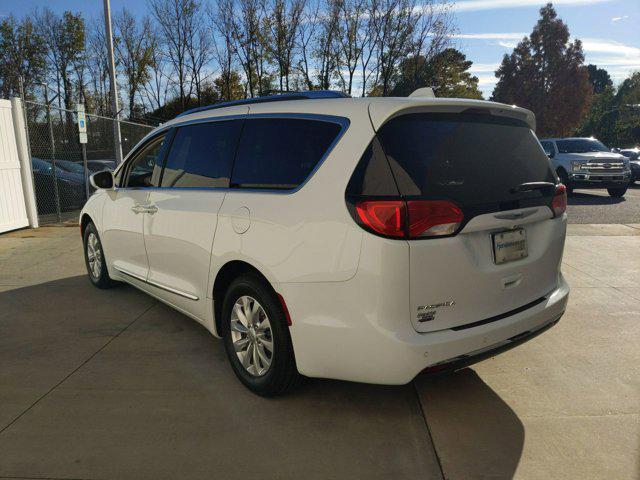 used 2018 Chrysler Pacifica car, priced at $18,995