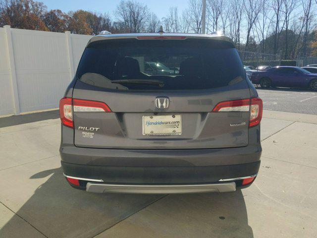 used 2022 Honda Pilot car, priced at $35,995