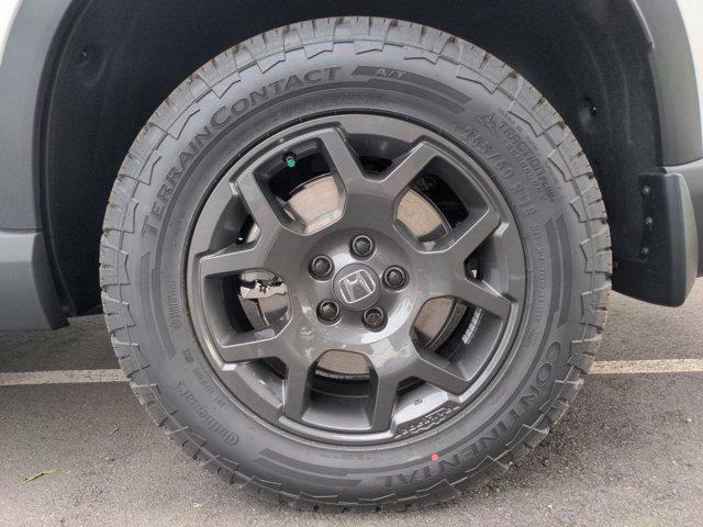 new 2025 Honda Pilot car, priced at $51,830