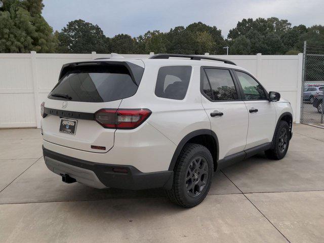 new 2025 Honda Pilot car, priced at $51,830