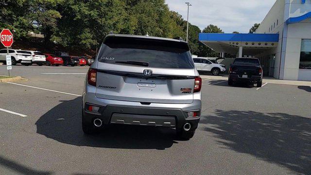 new 2025 Honda Passport car, priced at $49,195