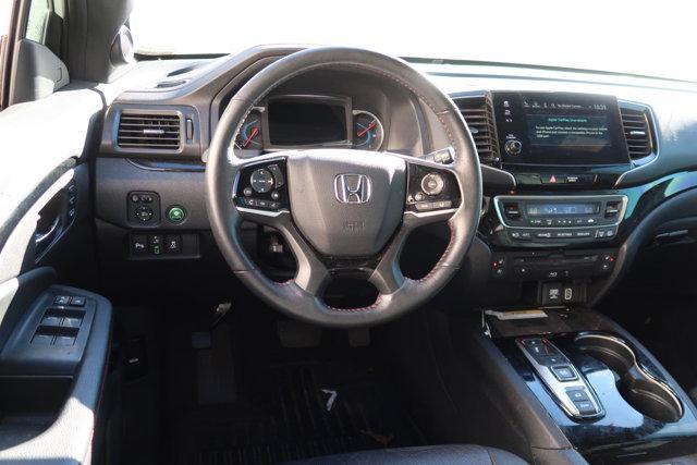 used 2022 Honda Pilot car, priced at $38,995