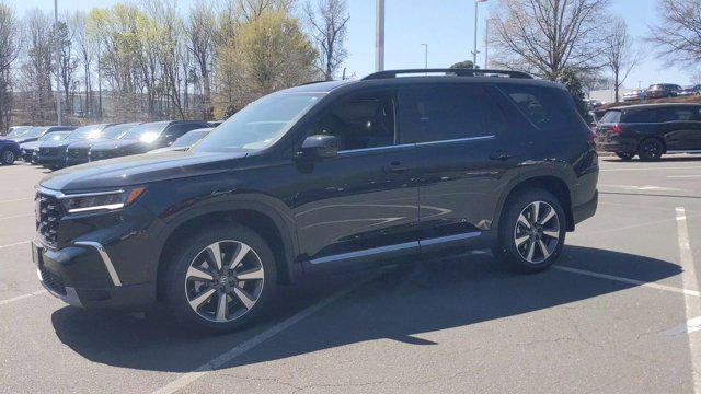 new 2025 Honda Pilot car, priced at $54,530
