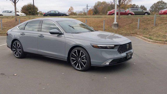 new 2025 Honda Accord Hybrid car, priced at $40,850