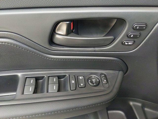 new 2026 Honda Odyssey car, priced at $45,390