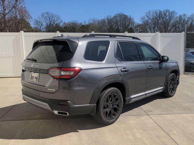 new 2025 Honda Pilot car, priced at $52,995