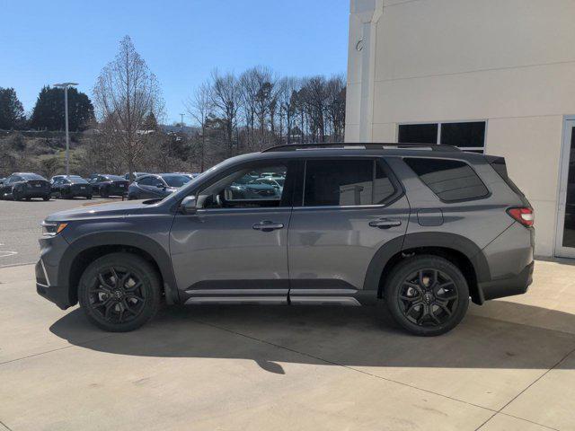 new 2025 Honda Pilot car, priced at $52,995