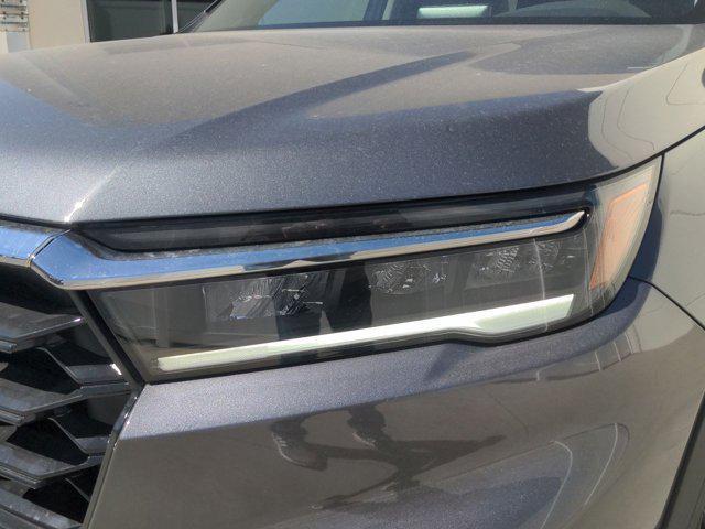 new 2025 Honda Pilot car, priced at $52,995